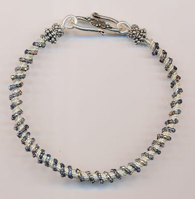 2mmswarovskiwirebangle-MRQiCH.jpg